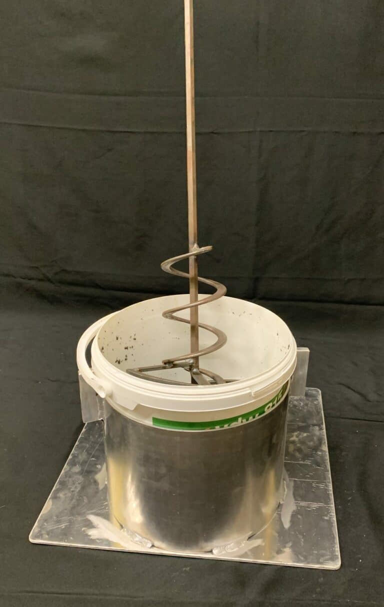 815 Bucket Holder 2