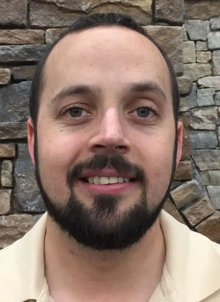 Hardscape Dealers Manager